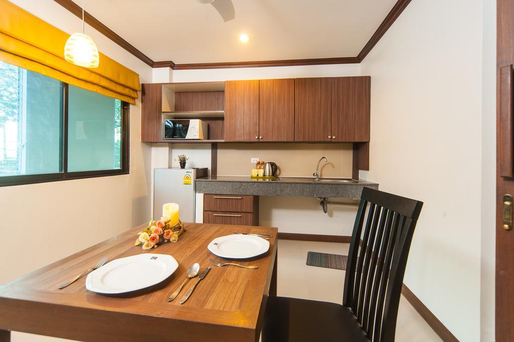 Ratana Hill Апарт-отель Patong